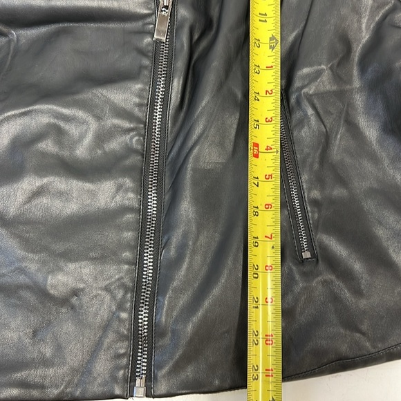 NEW Marybelle Faux Leather Cropped Moto Jacket Size 4X - Picture 11 of 11